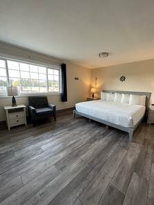 One Bedroom King Suite Photo 1